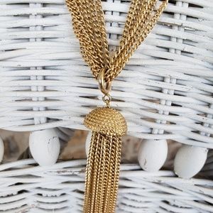 Sarah Coventry Gold-tone Necklace.  Vintage